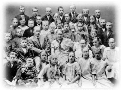 Suolahden kansakoulun luokka